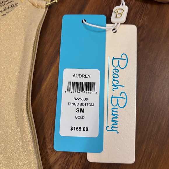 Beach Bunny Set: Shannon Triangle Top + Audrey Tango Bottom - Small (worn 1x) - Picture 11 of 14